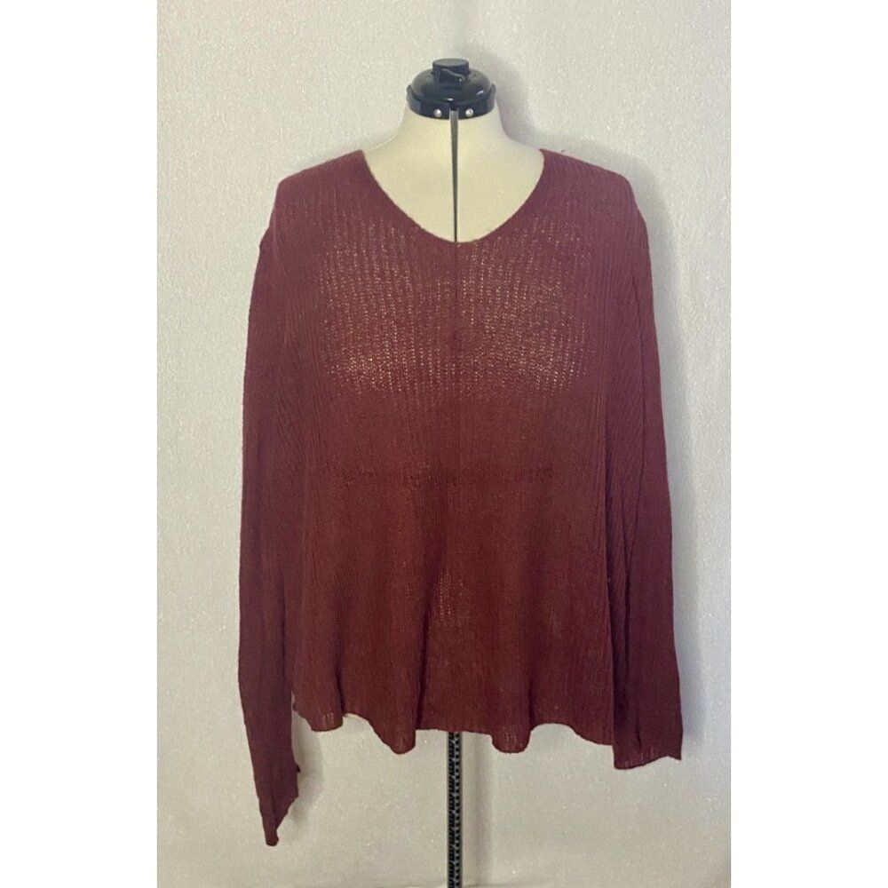 Charlotte Russe burgundy hi low sweater. Size 3x